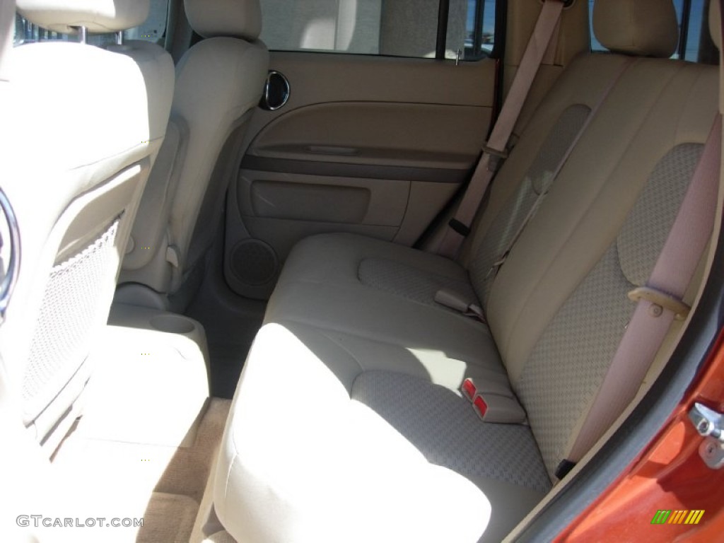 2007 HHR LT - Sunburst Orange II Metallic / Cashmere Beige photo #12