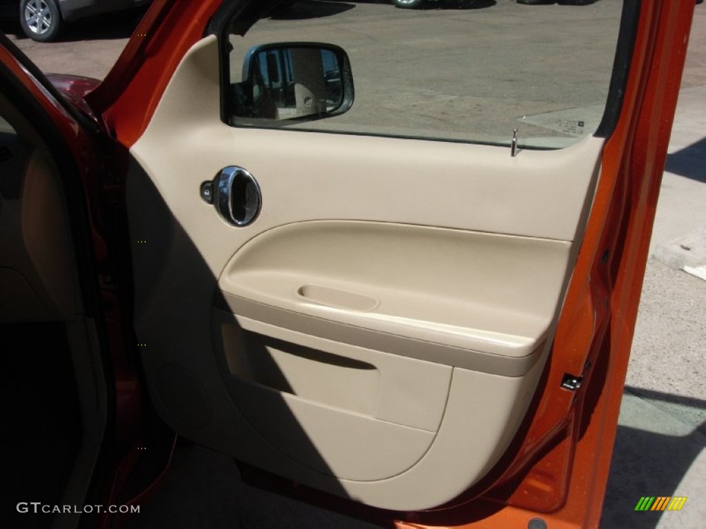 2007 HHR LT - Sunburst Orange II Metallic / Cashmere Beige photo #19