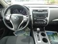 Pearl White - Altima 2.5 S Photo No. 11
