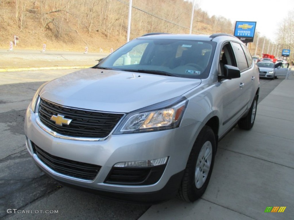 2015 Traverse LS AWD - Silver Ice Metallic / Dark Titanium/Light Titanium photo #8