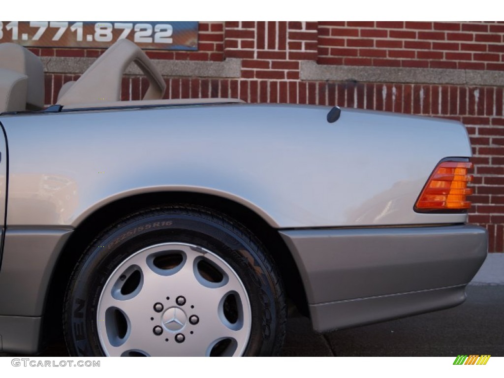 1995 SL 500 Roadster - Smoke Silver Metallic / Parchment Beige photo #35