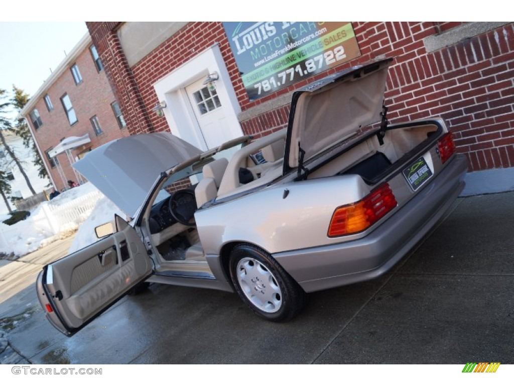 1995 SL 500 Roadster - Smoke Silver Metallic / Parchment Beige photo #44