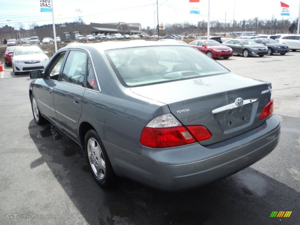 2004 Avalon XLS - Silver Spruce Metallic / Taupe photo #8