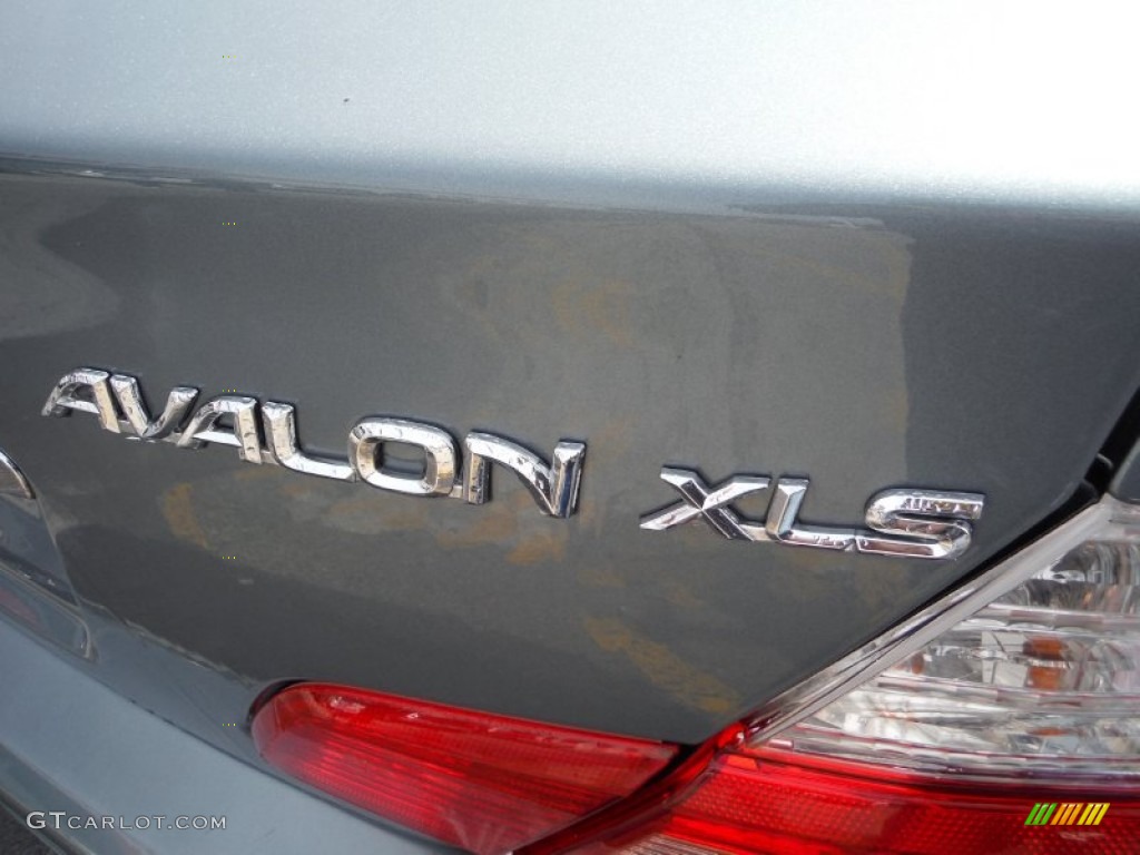 2004 Avalon XLS - Silver Spruce Metallic / Taupe photo #10