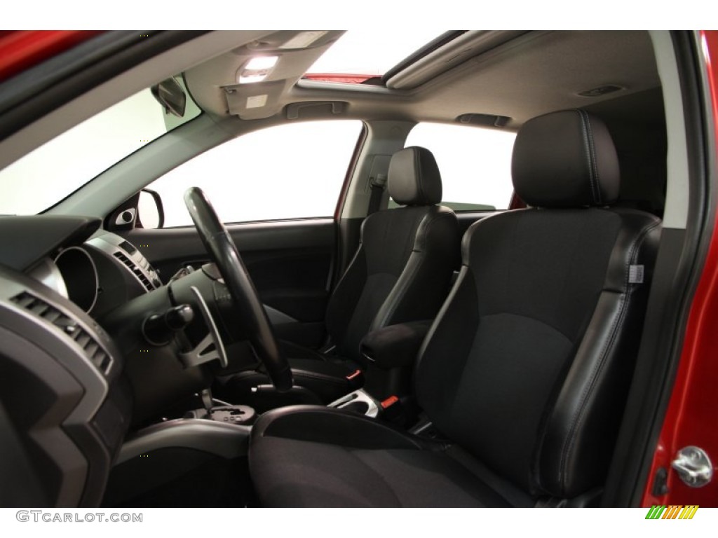 2008 Mitsubishi Outlander SE 4WD Front Seat Photo #102251529