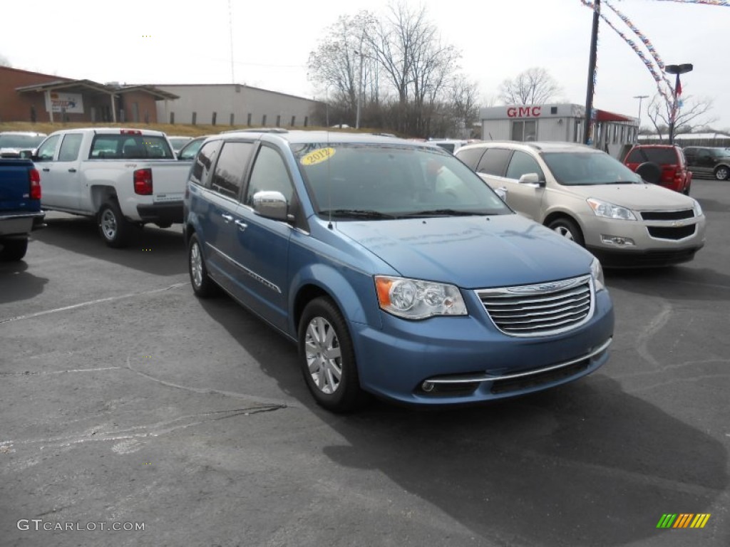 2012 Town & Country Touring - L - Crystal Blue Pearl / Black/Light Graystone photo #6