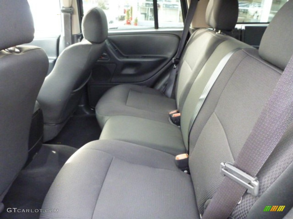 2004 Grand Cherokee Laredo 4x4 - Brillant Black Crystal Pearl / Dark Slate Gray photo #12