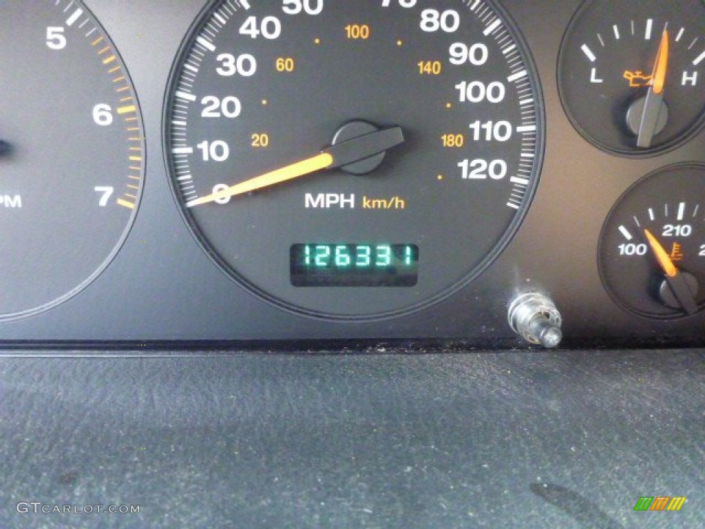2004 Grand Cherokee Laredo 4x4 - Brillant Black Crystal Pearl / Dark Slate Gray photo #19