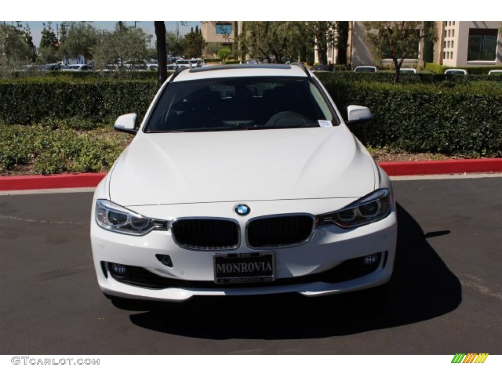 2015 3 Series 328i xDrive Sports Wagon - Alpine White / Black photo #3