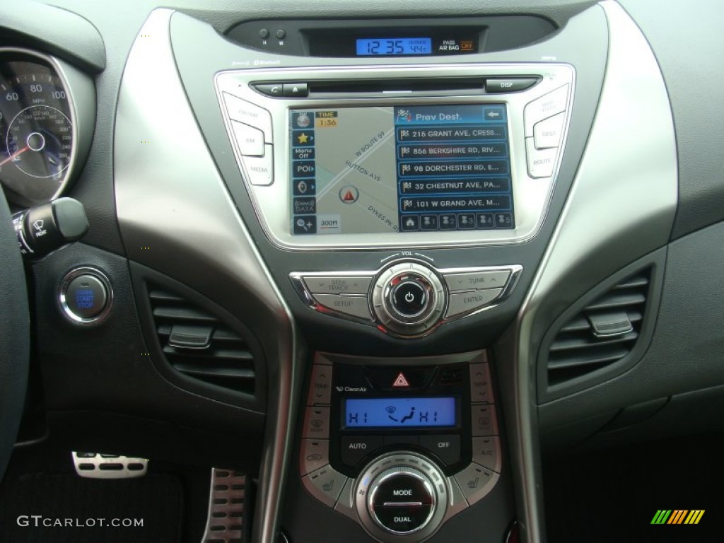2013 Elantra Coupe SE - Monaco White / Black photo #18