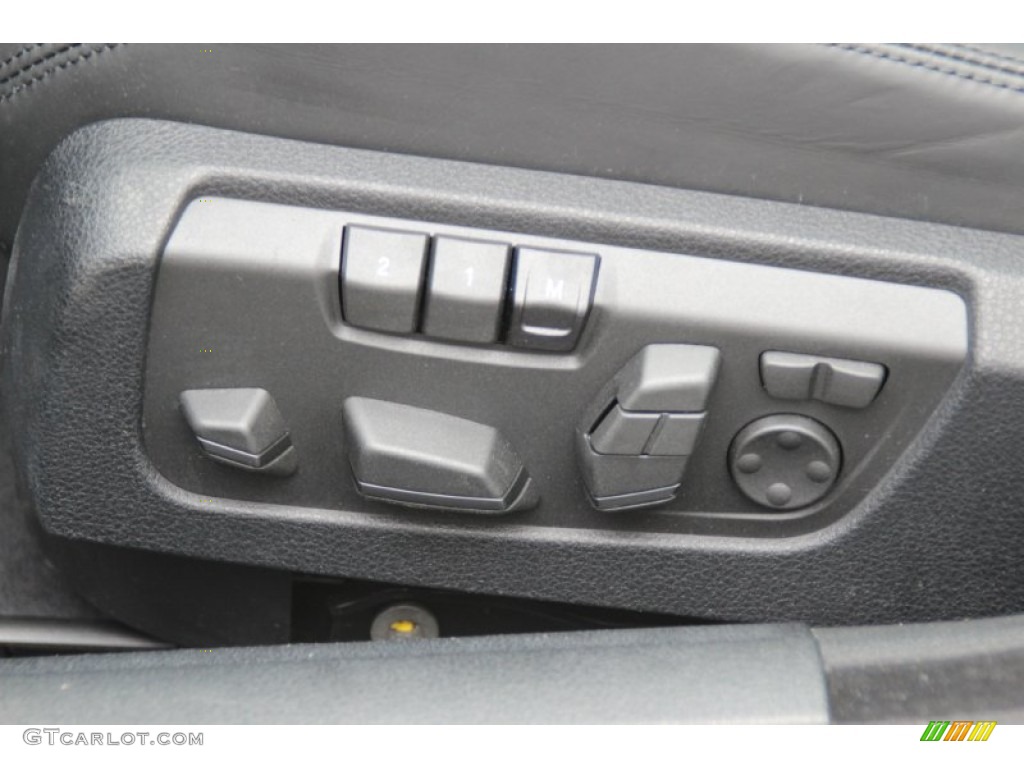 2015 BMW 6 Series 650i xDrive Gran Coupe Controls Photo #102258816