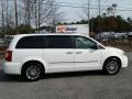 Stone White - Town & Country Touring - L Photo No. 5
