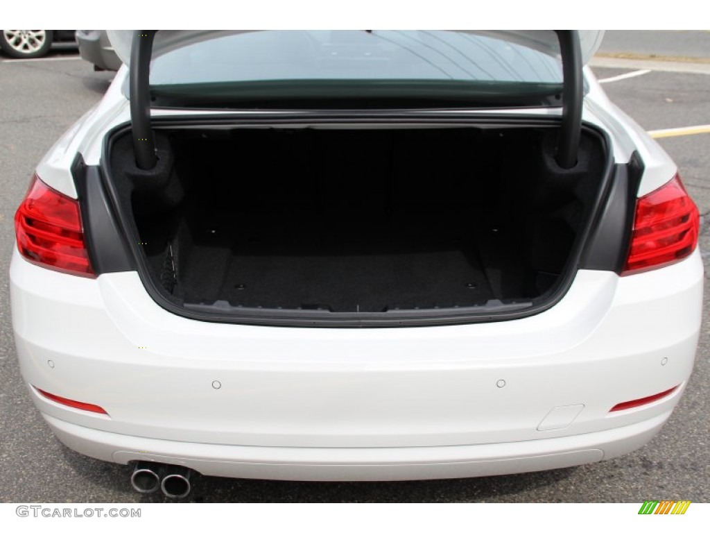 2015 BMW 4 Series 428i xDrive Coupe Trunk Photo #102260199