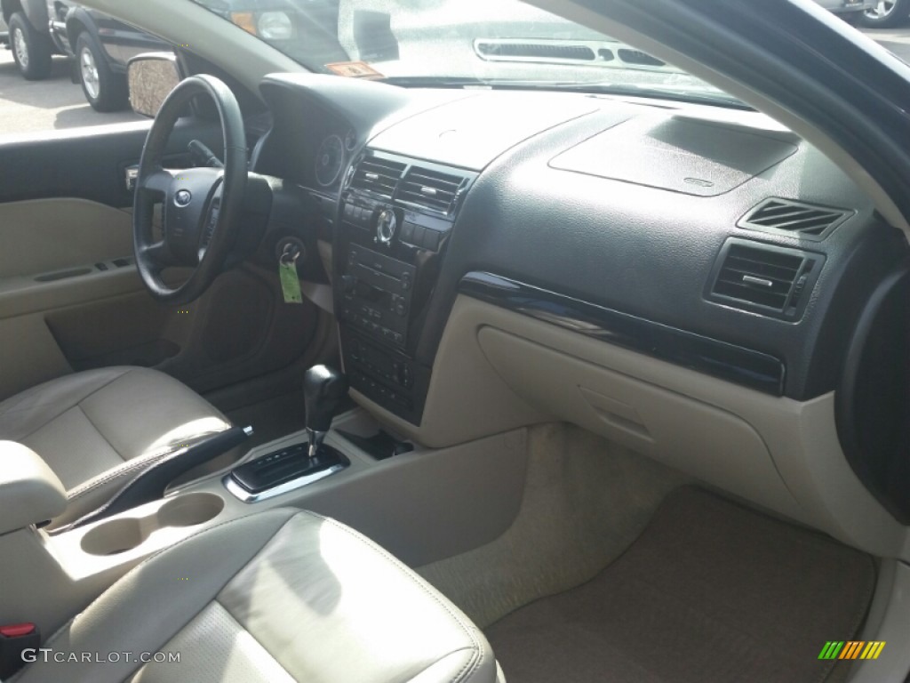 2007 Fusion SEL V6 AWD - Dark Blue Pearl Metallic / Light Stone photo #10