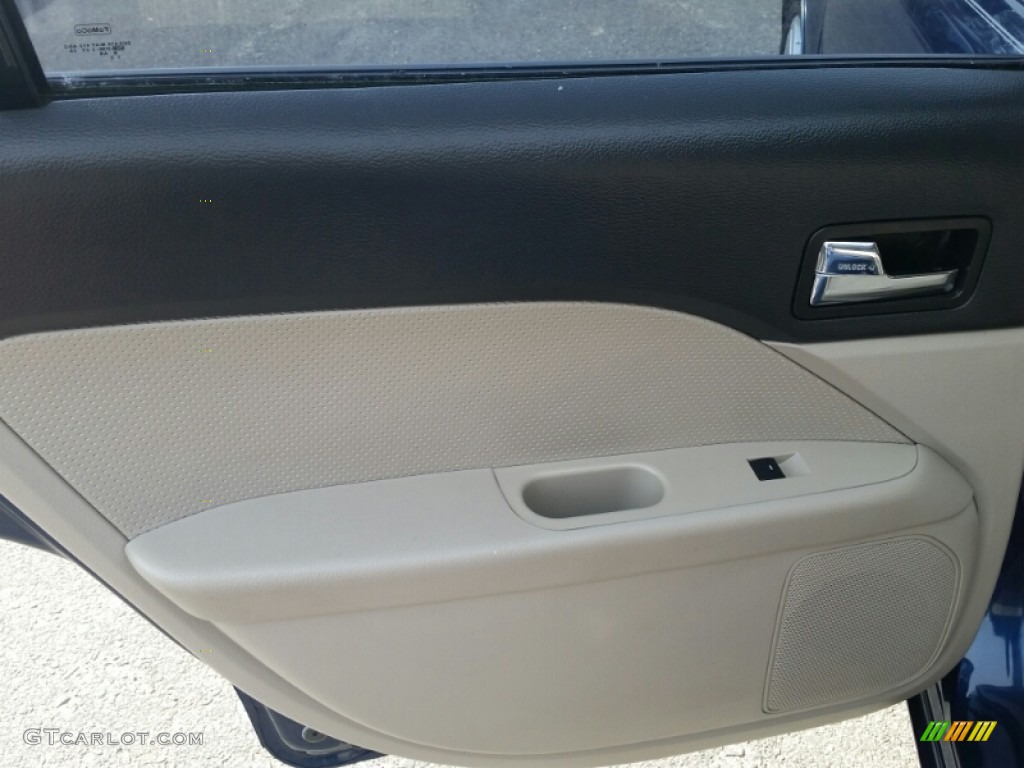 2007 Fusion SEL V6 AWD - Dark Blue Pearl Metallic / Light Stone photo #19
