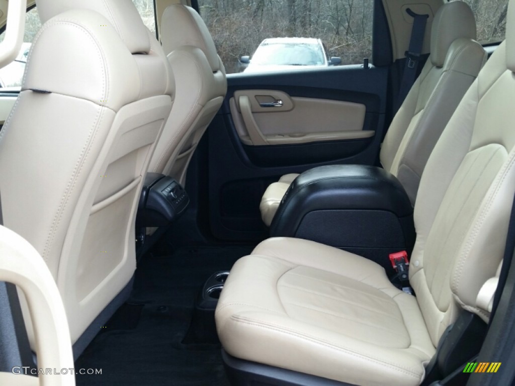 2009 Chevrolet Traverse LTZ Rear Seat Photos