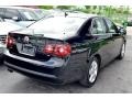 Black - Jetta SE Sedan Photo No. 11
