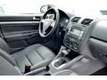 Black - Jetta SE Sedan Photo No. 21