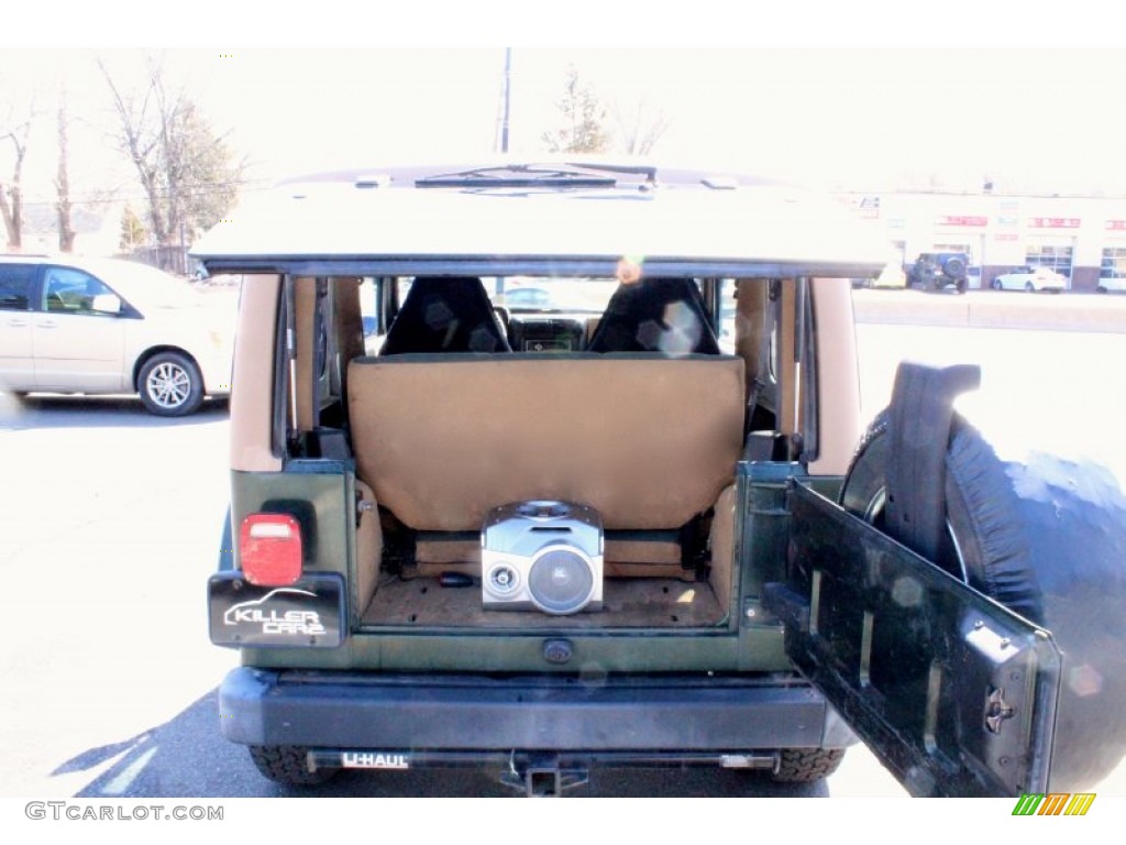 1998 Wrangler Sahara 4x4 - Moss Green Pearl / Green/Khaki photo #24