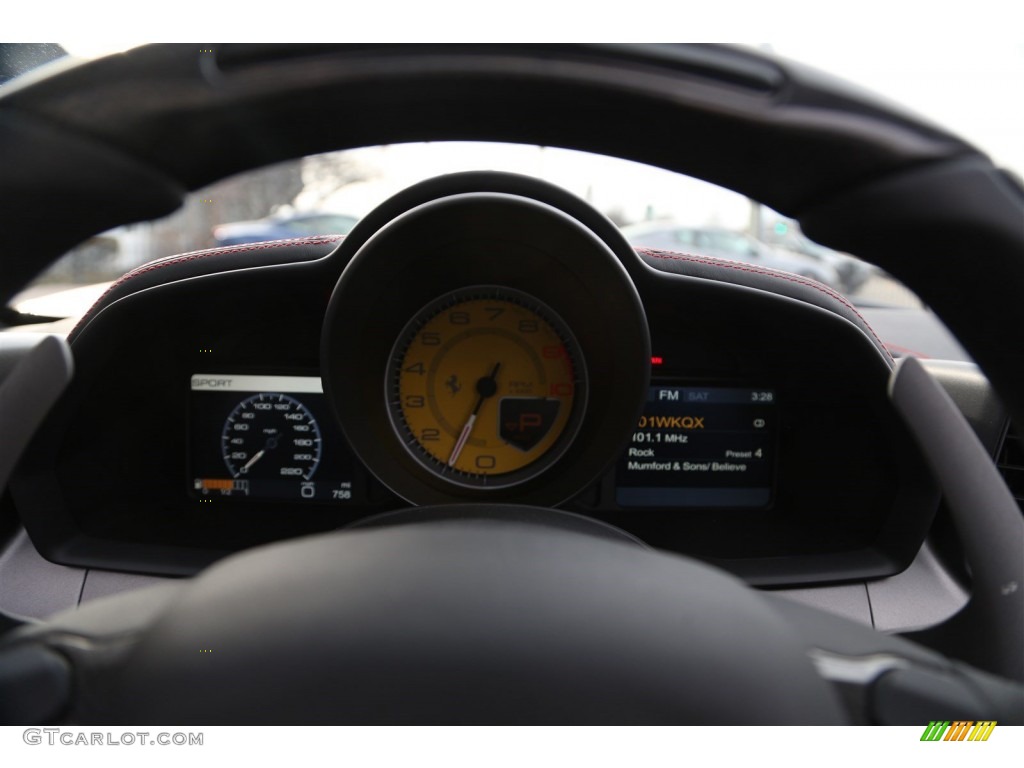 2014 Ferrari 458 Spider Gauges Photo #102262941