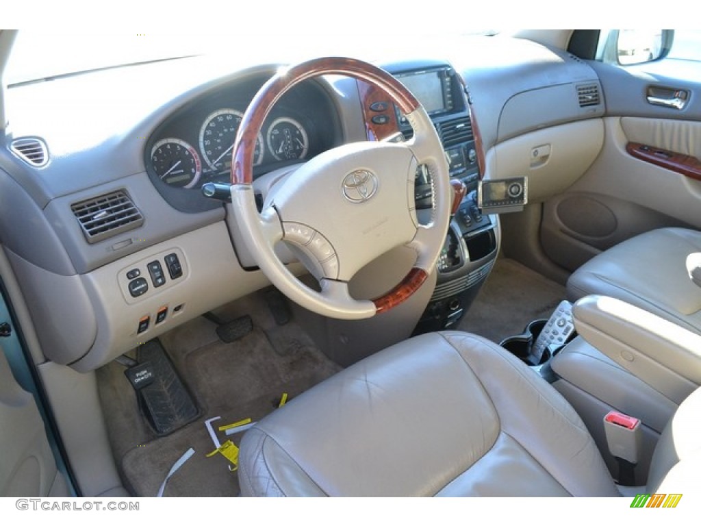 Fawn Beige Interior 2004 Toyota Sienna XLE Limited Photo #102265082