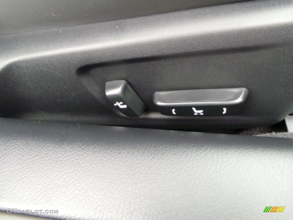 2015 Lexus RC 350 Controls Photos
