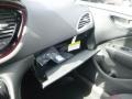 Bright White - Dart SXT Photo No. 19