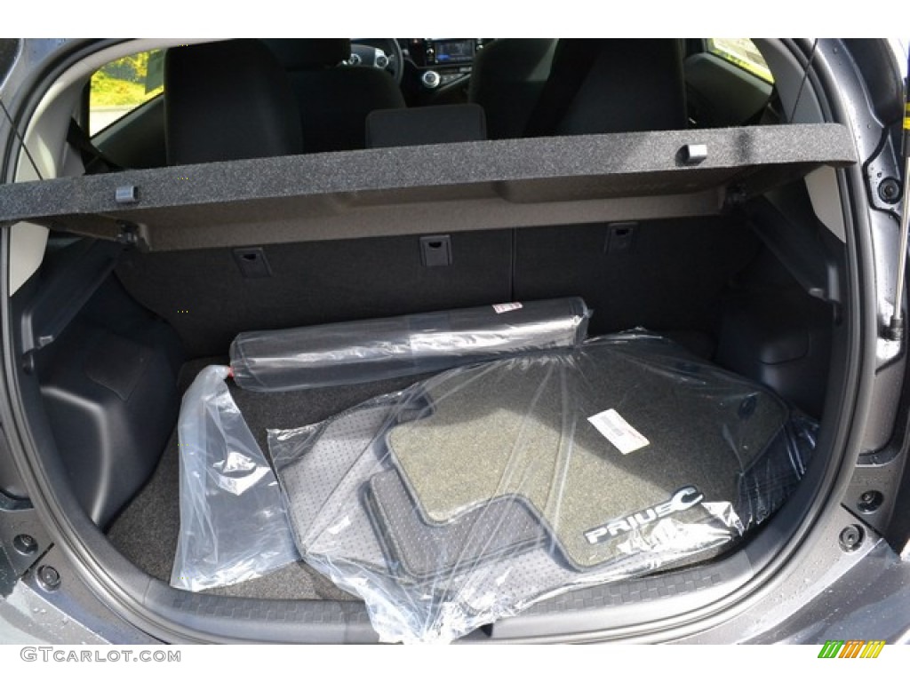 2015 Prius c Two - Magnetic Gray Metallic / Dark Blue/Gray photo #8
