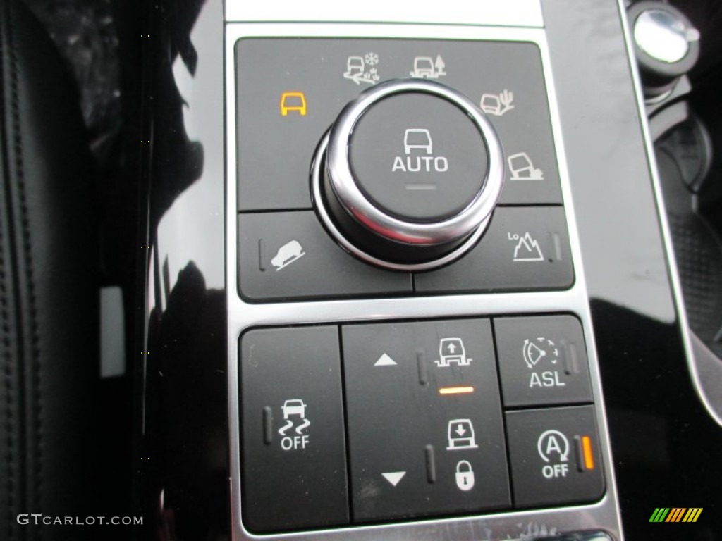 2015 Land Rover Range Rover HSE Controls Photo #102270722