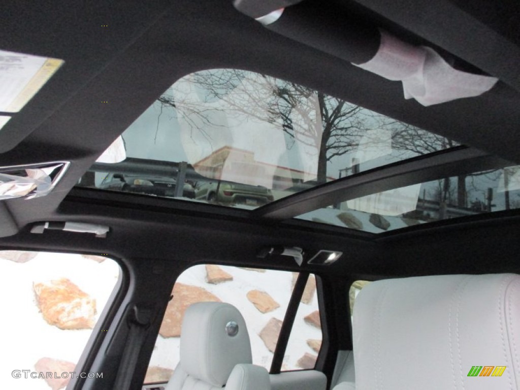 2015 Land Rover Range Rover HSE Sunroof Photos