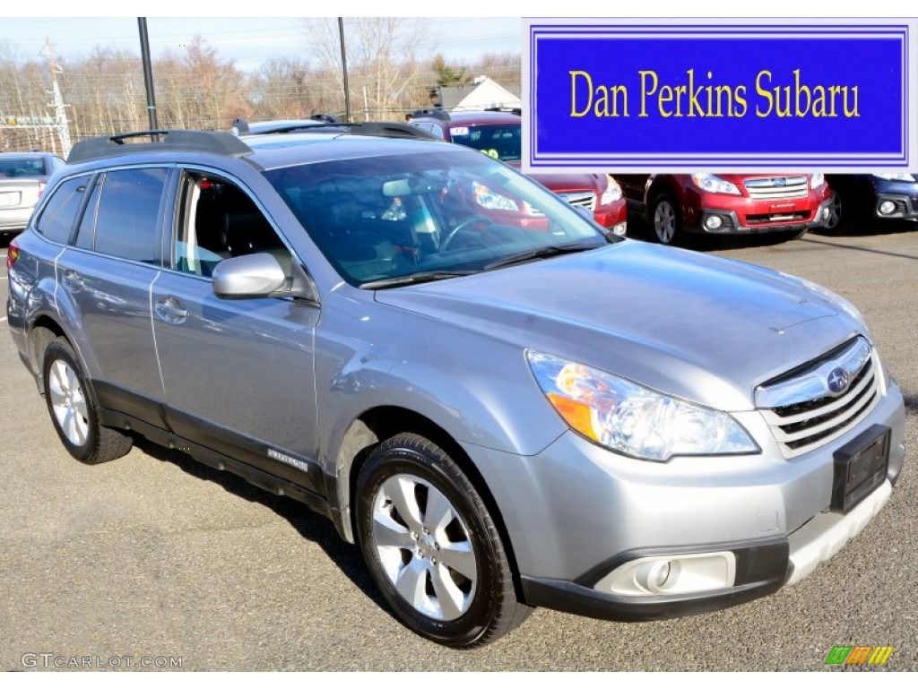 2011 Outback 3.6R Limited Wagon - Steel Silver Metallic / Off Black photo #1