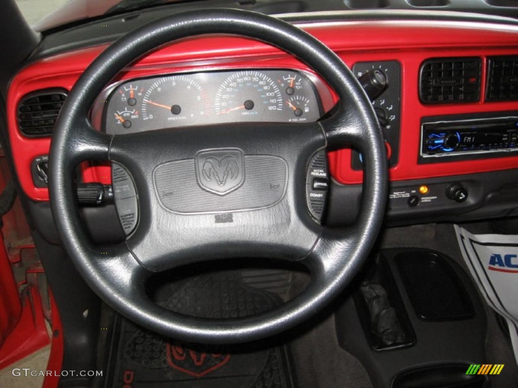 1999 Dakota Sport Extended Cab 4x4 - Metallic Red / Mist Gray photo #4