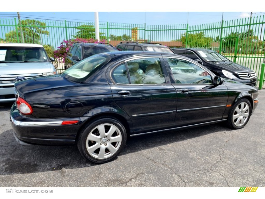 2004 X-Type 3.0 - Ebony Black / Champagne photo #8