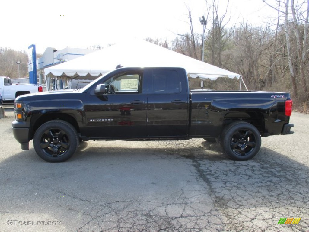 2015 Silverado 1500 WT Crew Cab 4x4 Black Out Edition - Black / Dark Ash/Jet Black photo #2