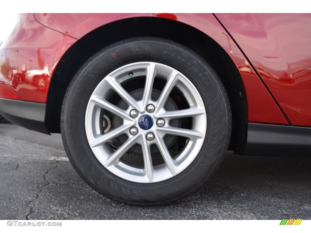 2015 Focus SE Hatchback - Ruby Red Metallic / Charcoal Black photo #5