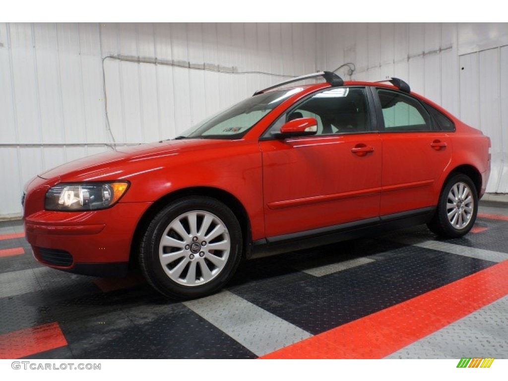 Passion Red 2005 Volvo S40 2.4i Exterior Photo #102285308