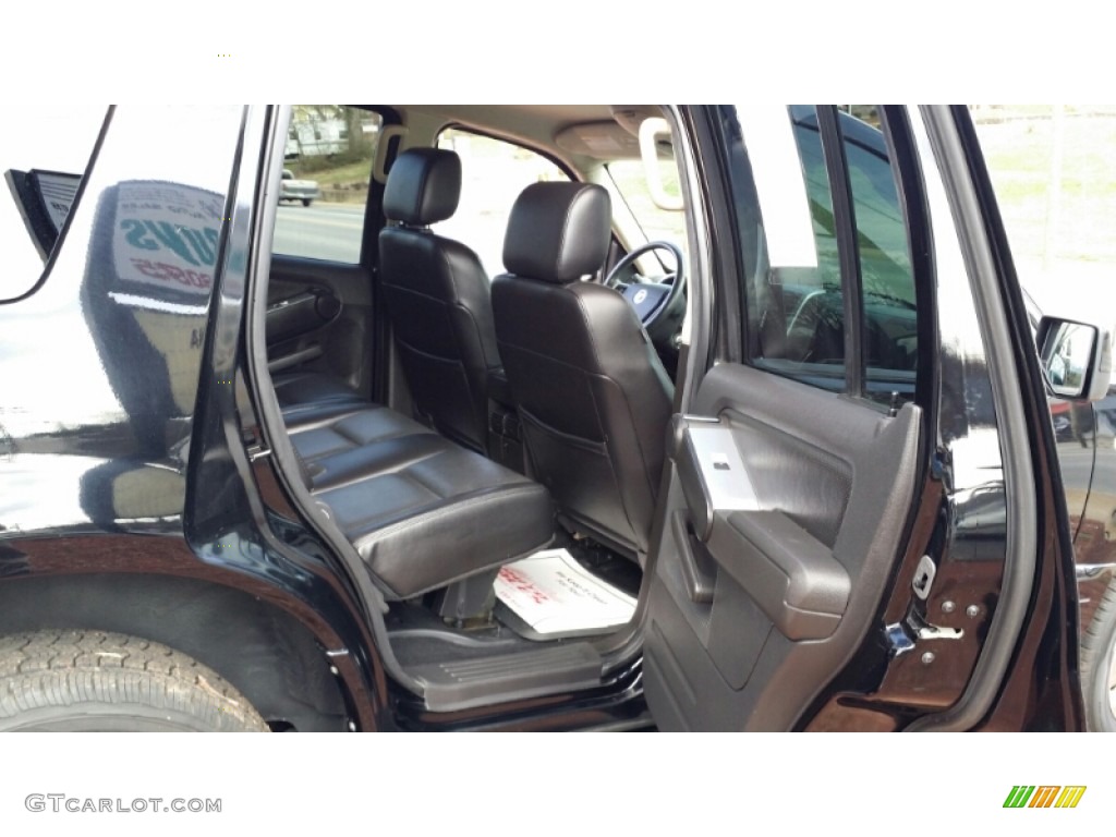 2006 Mountaineer Luxury AWD - Black / Charcoal Black photo #12