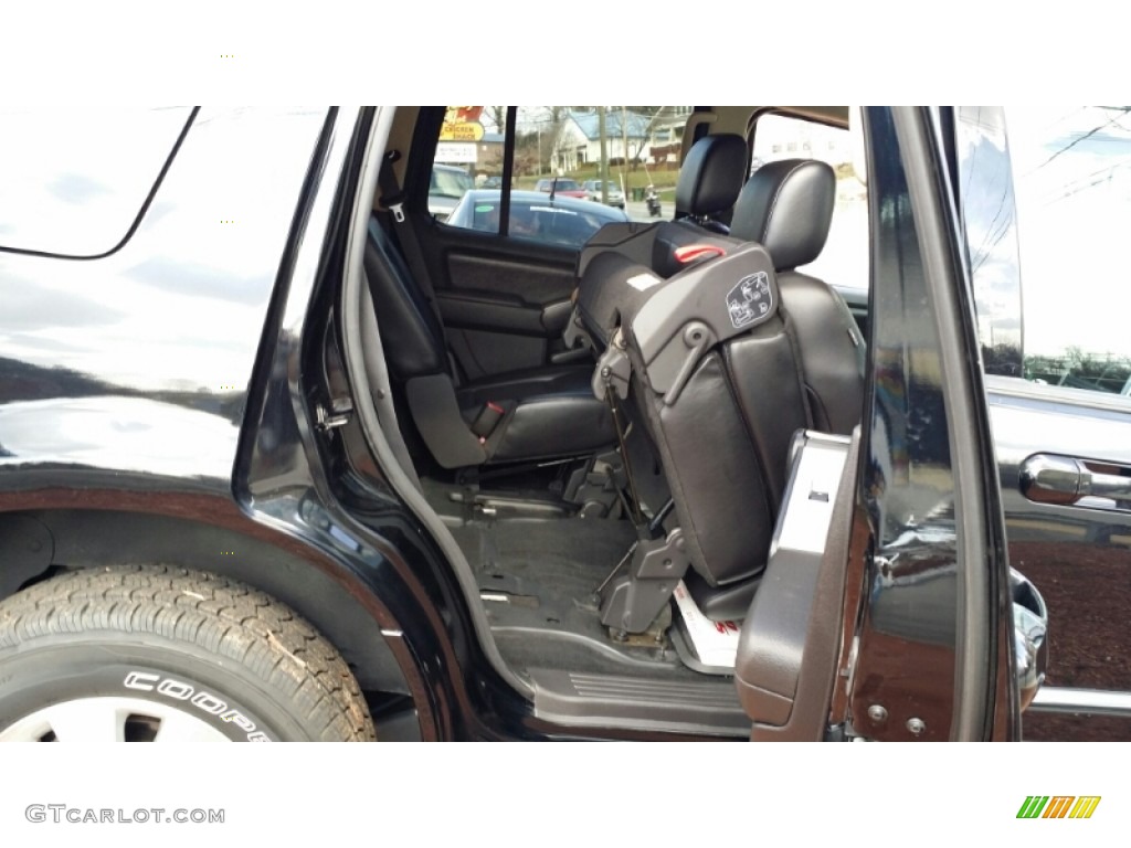 2006 Mountaineer Luxury AWD - Black / Charcoal Black photo #15