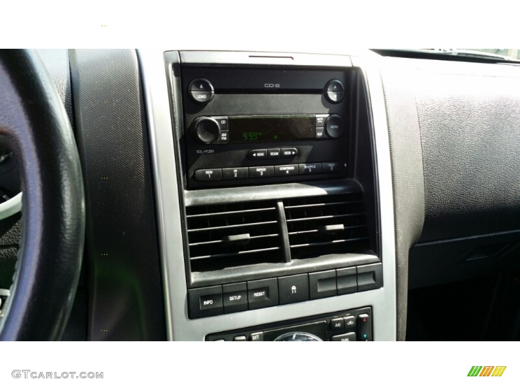 2006 Mountaineer Luxury AWD - Black / Charcoal Black photo #34