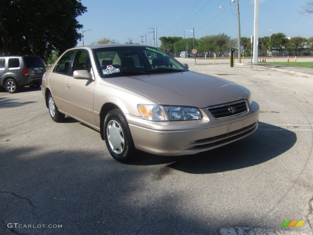 2000 Camry CE - Champagne / Oak photo #6