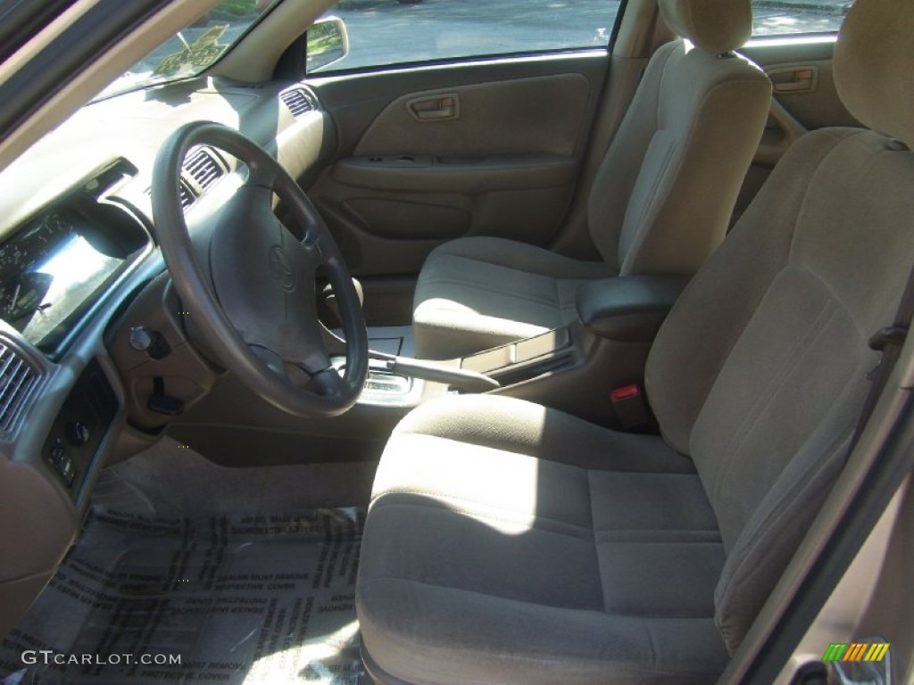 2000 Camry CE - Champagne / Oak photo #7