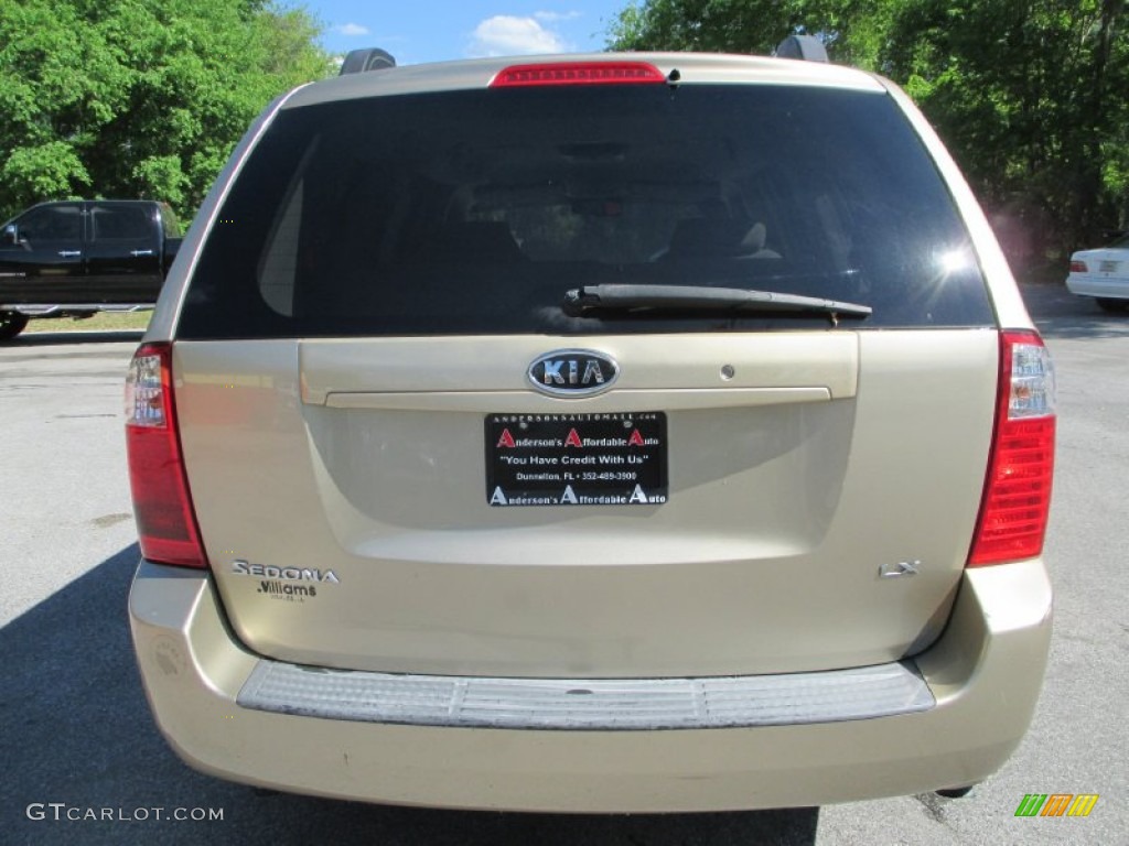 2007 Sedona LX - Sunset Gold / Beige photo #4