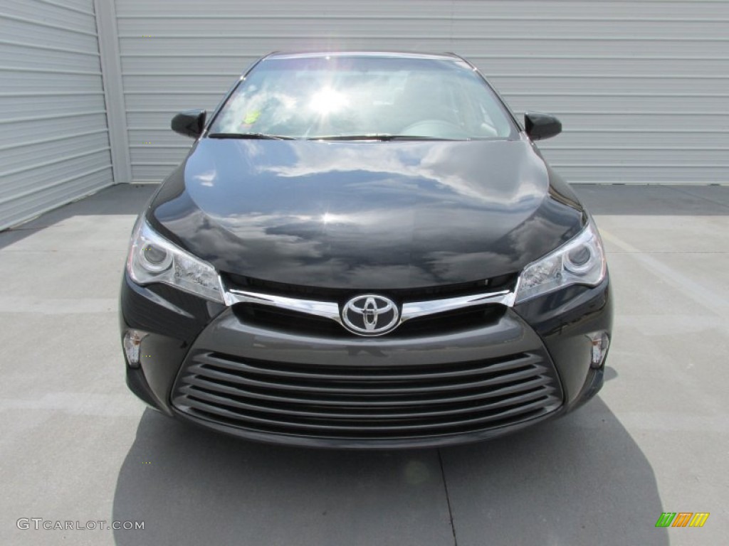 2015 Camry LE - Attitude Black Metallic / Ash photo #8