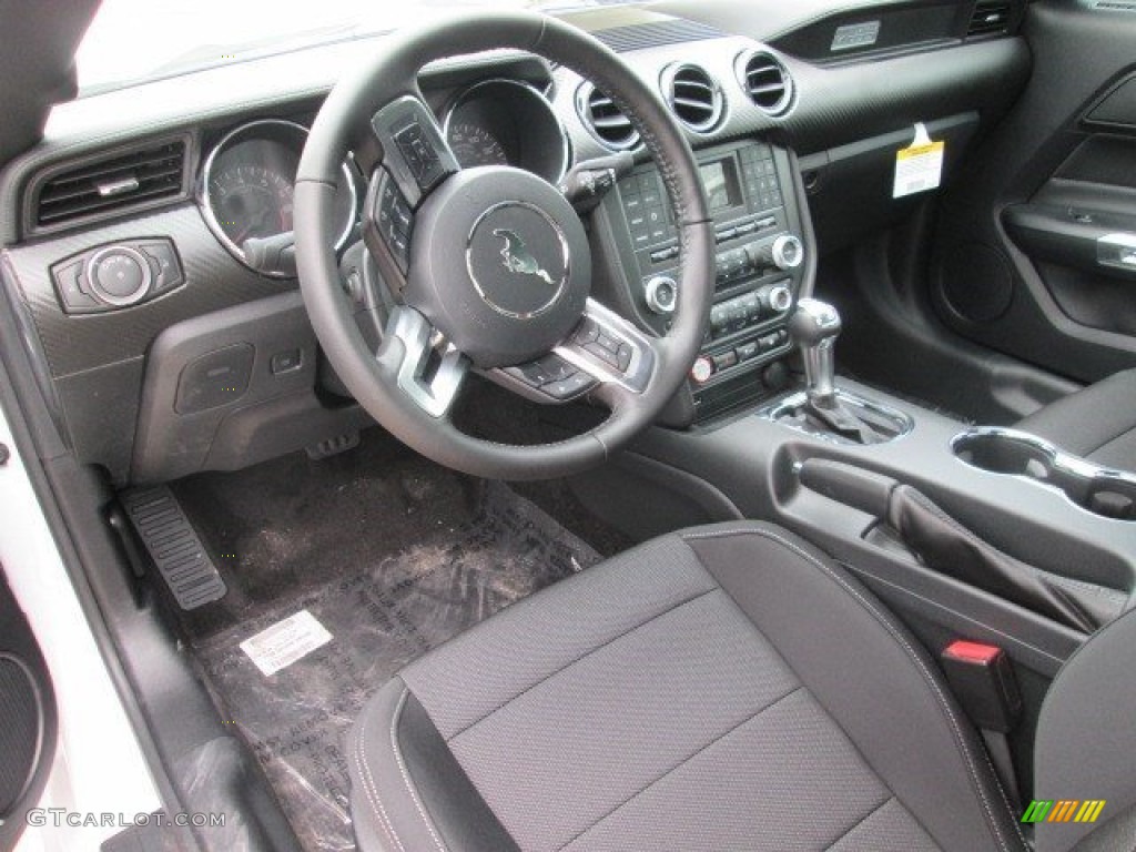 2015 Mustang V6 Coupe - Oxford White / Ebony photo #8