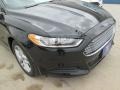 2015 Tuxedo Black Metallic Ford Fusion SE  photo #2