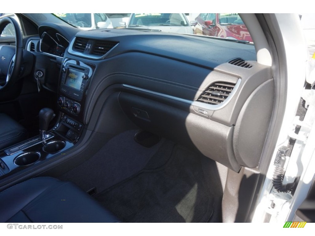 2015 White Chevrolet Traverse LT 102263689 Photo 21
