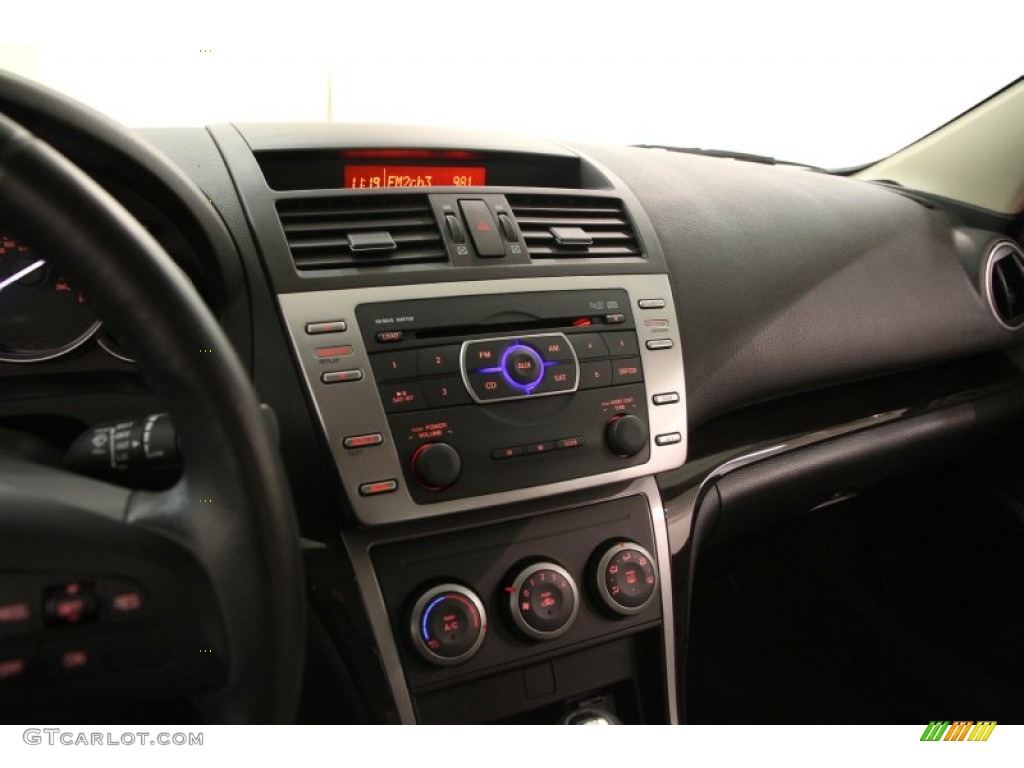 2013 Mazda MAZDA6 i Touring Sedan Controls Photos