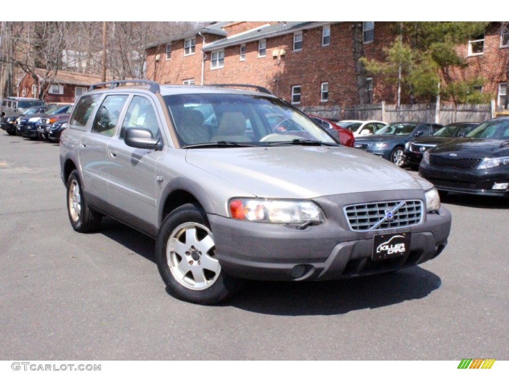 2001 V70 XC AWD - Ash Gold Metallic / Beige photo #1