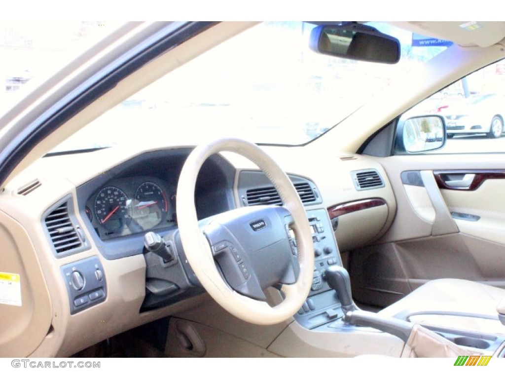 2001 V70 XC AWD - Ash Gold Metallic / Beige photo #13