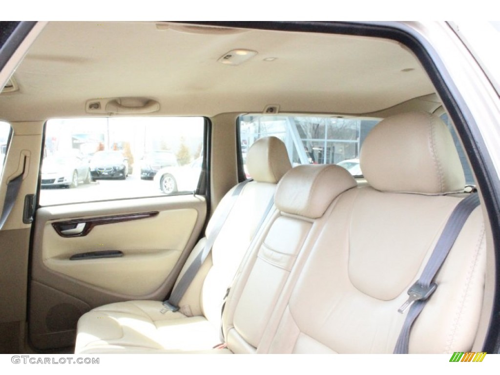 2001 V70 XC AWD - Ash Gold Metallic / Beige photo #22